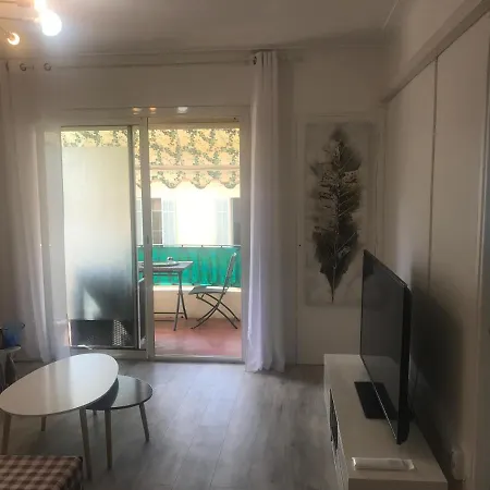 Apartment Croisette T2 Derriere Martinez 3' A Pied *